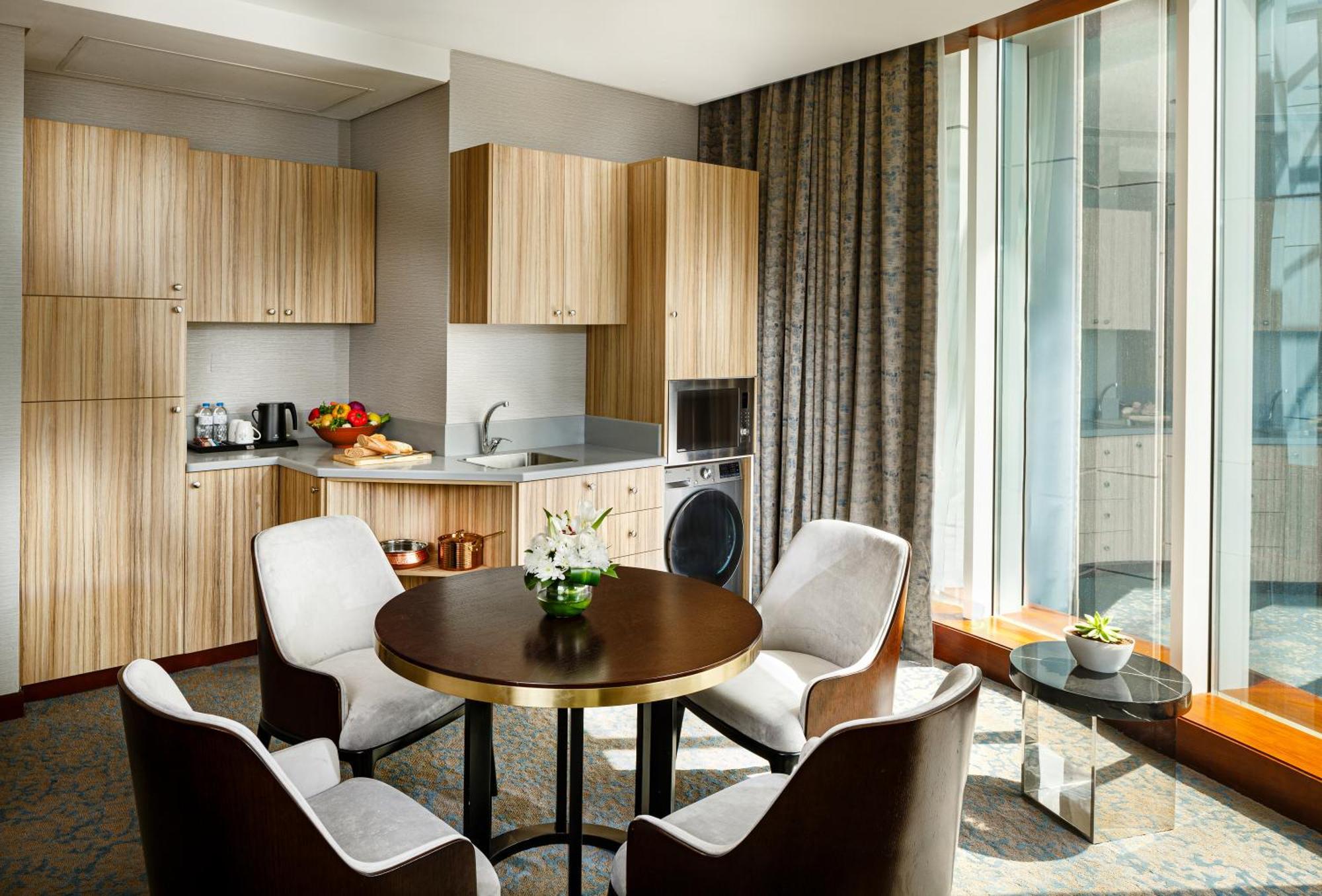 Millennium Place Ad Dawhah Esterno foto Kitchenette