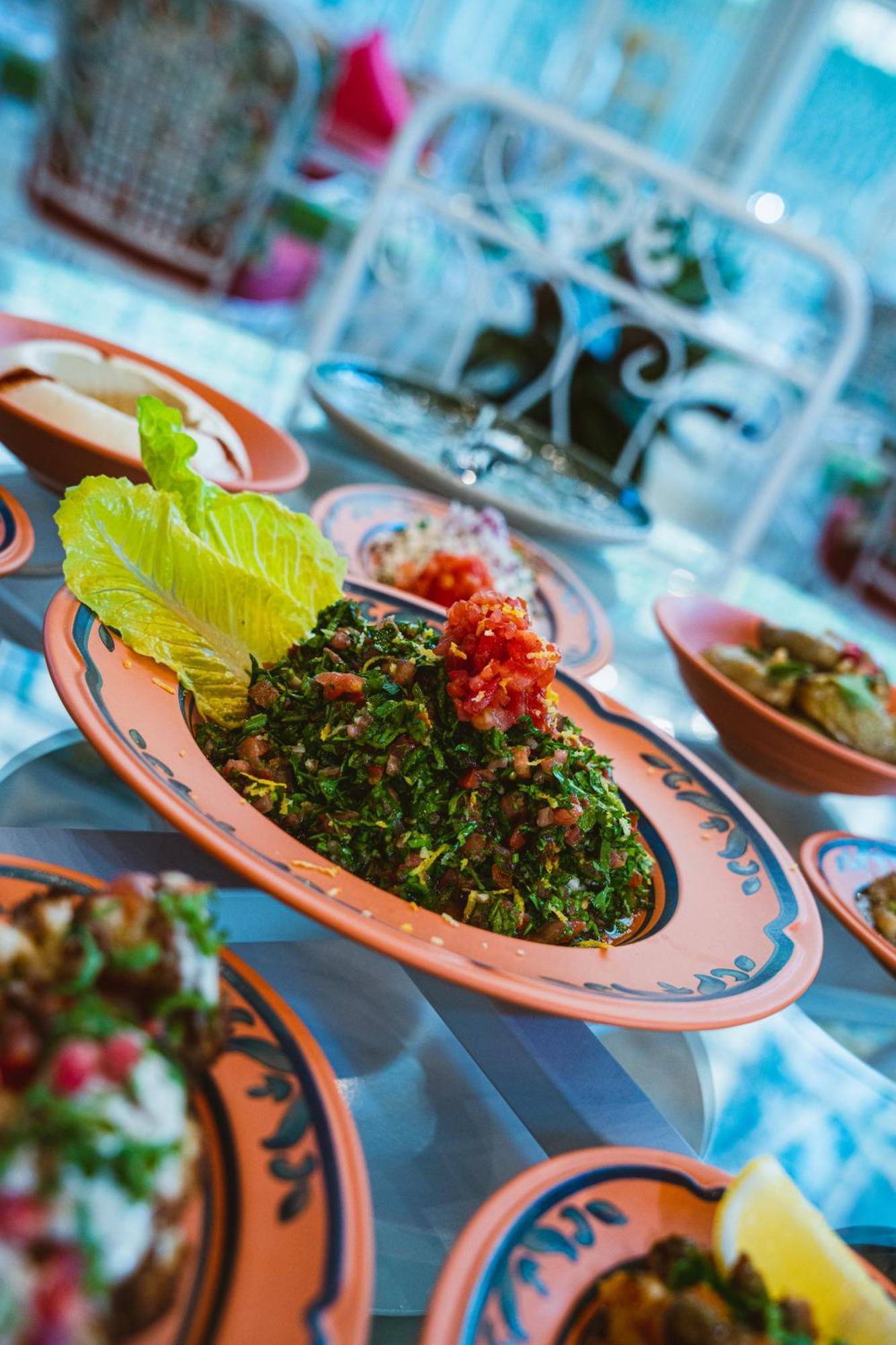 Millennium Place Ad Dawhah Esterno foto Tabouleh
